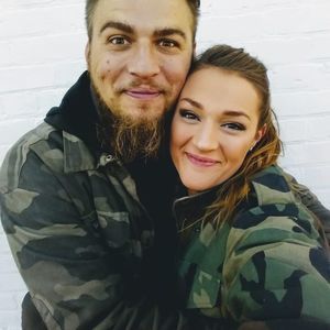 Meet your Posher, Caitlin